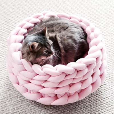 Super Cute Chunky Cotton   Handmade  Knit  Cat Cave  Bed